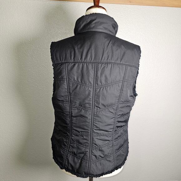 Cabi Reversible Nylon Vest with Faux Fur Lining, Large PTP 19.5 Length 23 - Picture 3 of 8